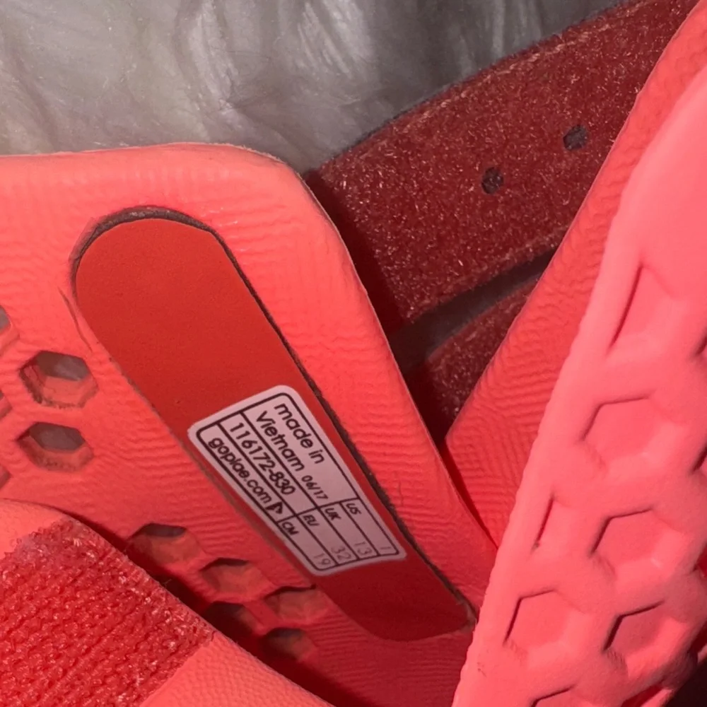 Plae Kids Coral Water Shoes with Velcro Straps
